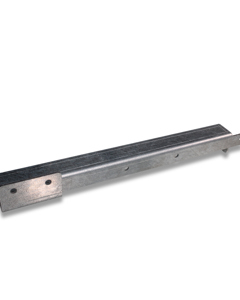 Adapter rail rh drive dirt belt on stillage Step V16
